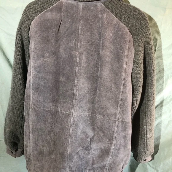 Vintage 90’s Grey Suede and Knit Jacket with Scarf - Picture 11 of 16